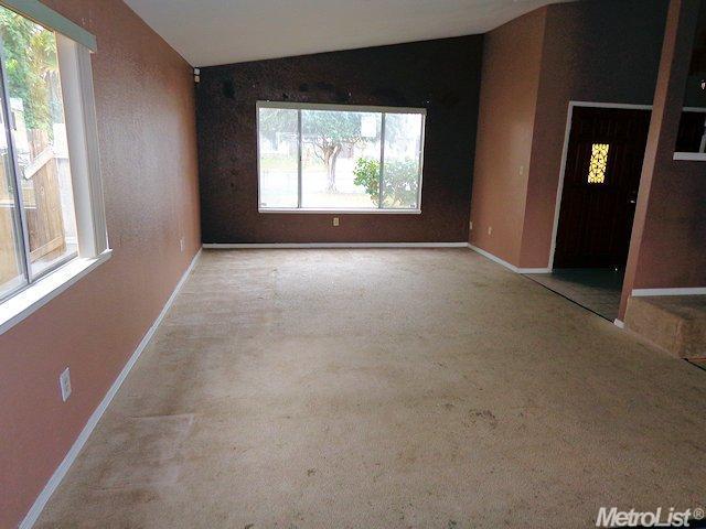 3100 Thimbleberry Ln, Modesto, CA 95354 photo 4