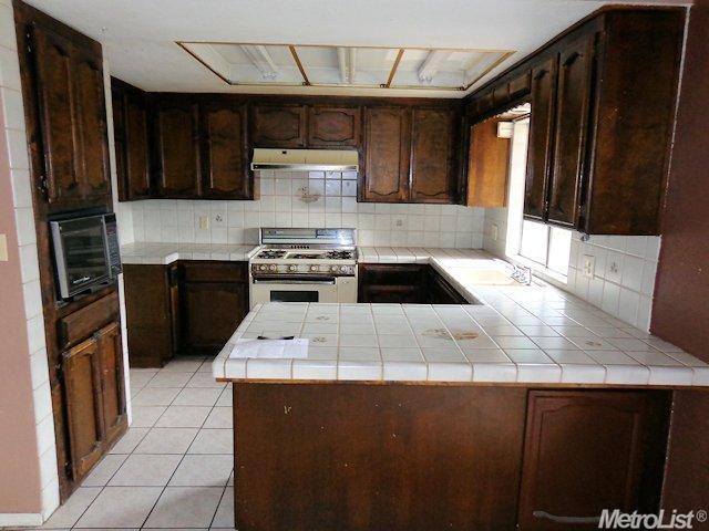 3100 Thimbleberry Ln, Modesto, CA 95354 photo 8