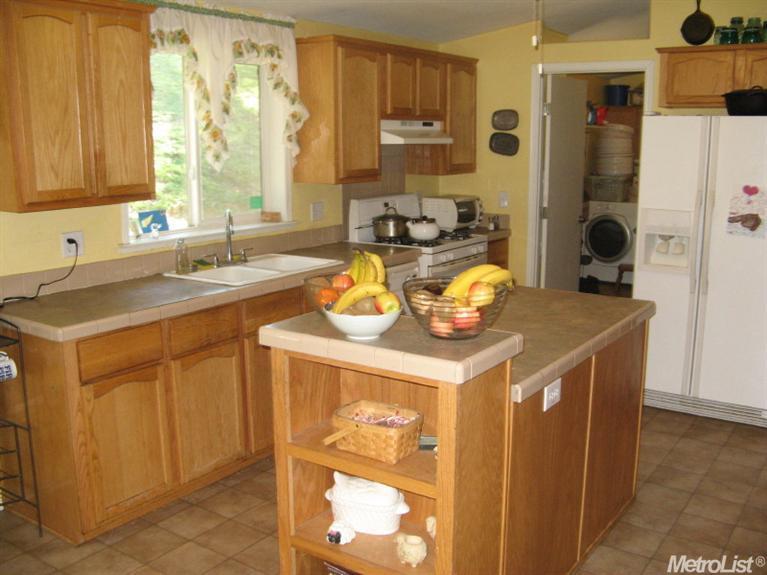 5877 Green Valley Rd, Placerville, CA 95667 photo 8