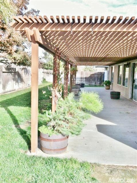 895 Travaille Way, Ripon, CA 95366 photo 8