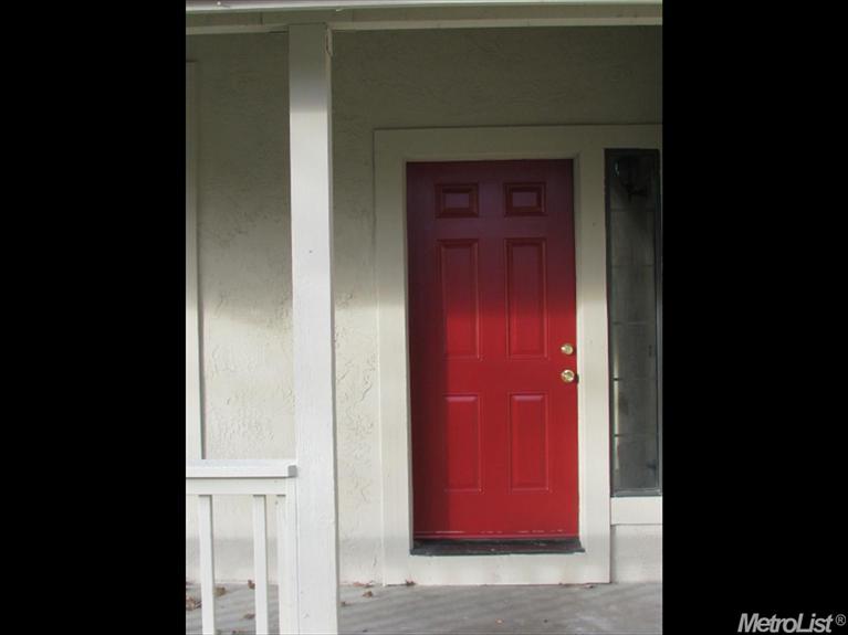 2733 River Creek Dr, Modesto, CA 95351 photo 2