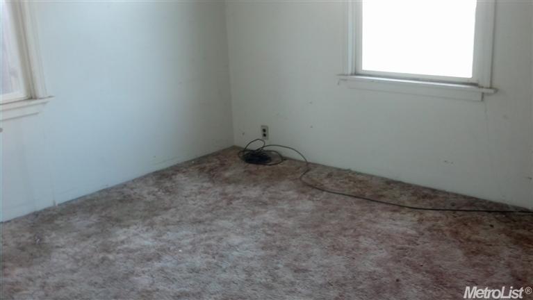 2798 Elm Ave, Merced, CA 95348 photo 4