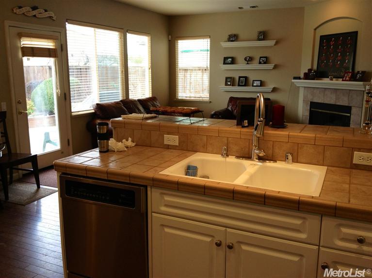 1404 Encore Ct, Modesto, CA 95357 photo 7