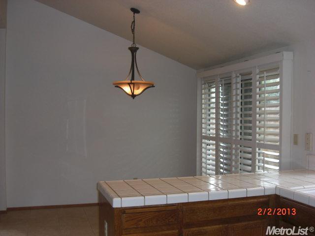 605 Redfield Ave, Modesto, CA 95357 photo 4