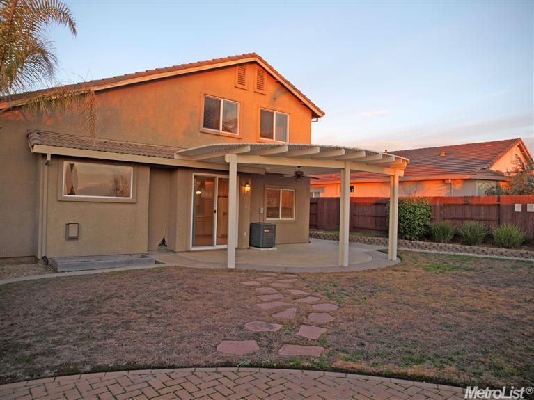 1629 Caislean Way, Folsom, CA 95630 photo 11
