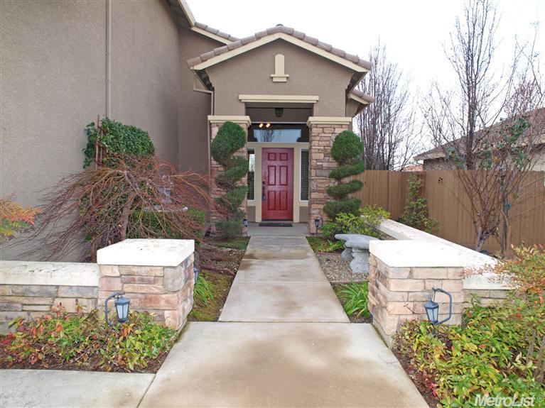 1629 Caislean Way, Folsom, CA 95630 photo 2