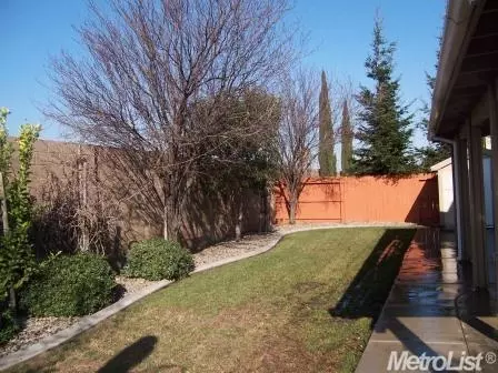 1015 Maggiore Ln, Manteca, CA 95337 photo 25