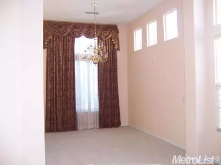 1015 Maggiore Ln, Manteca, CA 95337 photo 9