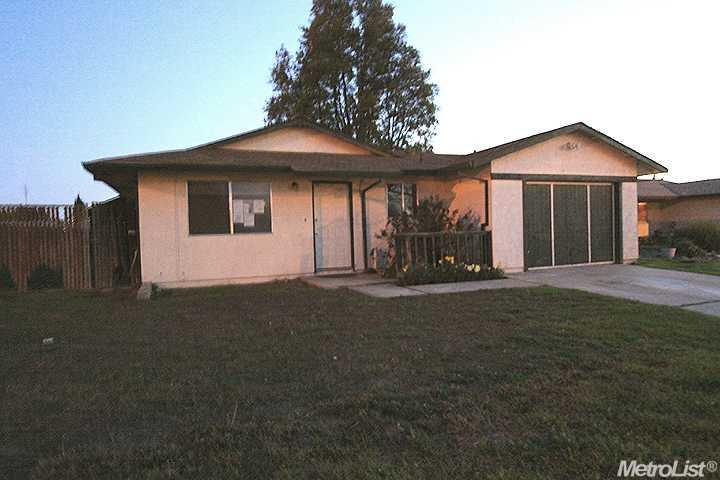 2459 Apache St, Merced, CA 95348 photo 1