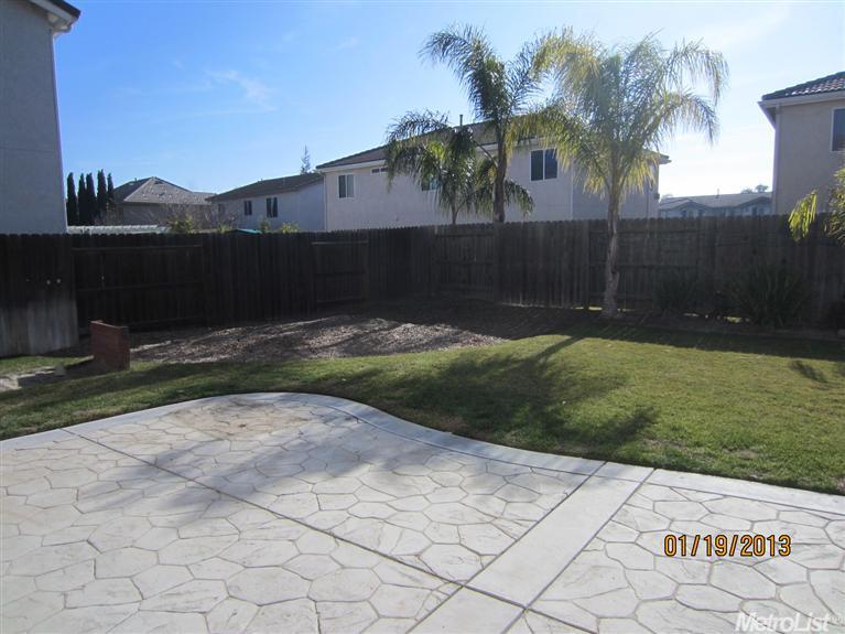 2476 Donatello St, Manteca, CA 95337 photo 12