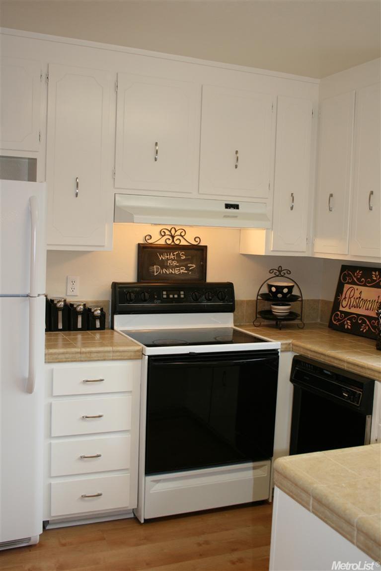 421 Alvarado Ave, Davis, CA 95616 photo 5