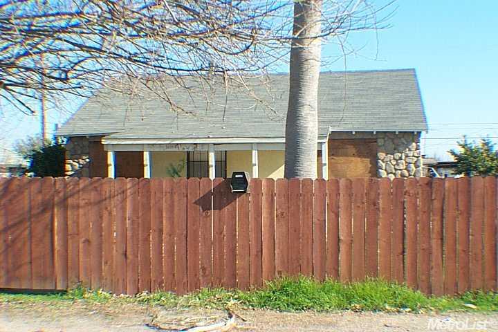 1604 Dover Ave, Modesto, CA 95358 photo 1