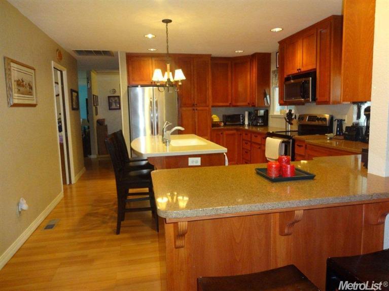 1212 Turquoise Dr, Modesto, CA 95355 photo 2