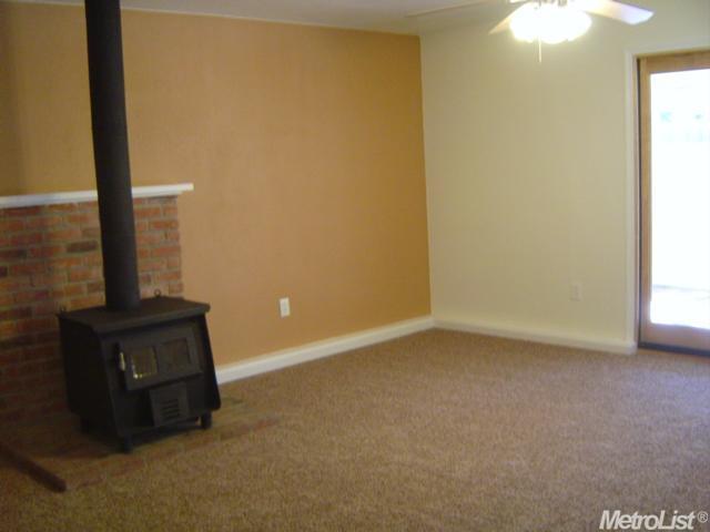 1040 W Beverly Pl, Tracy, CA 95376 photo 9