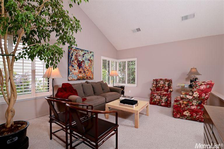 4809 Olive Oak Way, Carmichael, CA 95608 photo 4