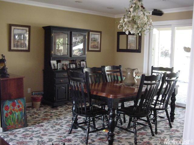 2031 E Hawkeye Ave, Turlock, CA 95380 photo 7
