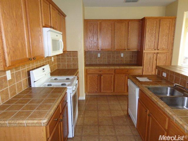 5424 Verbena Ct, Keyes, CA 95328 photo 5