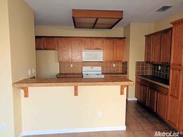 5424 Verbena Ct, Keyes, CA 95328 photo 6