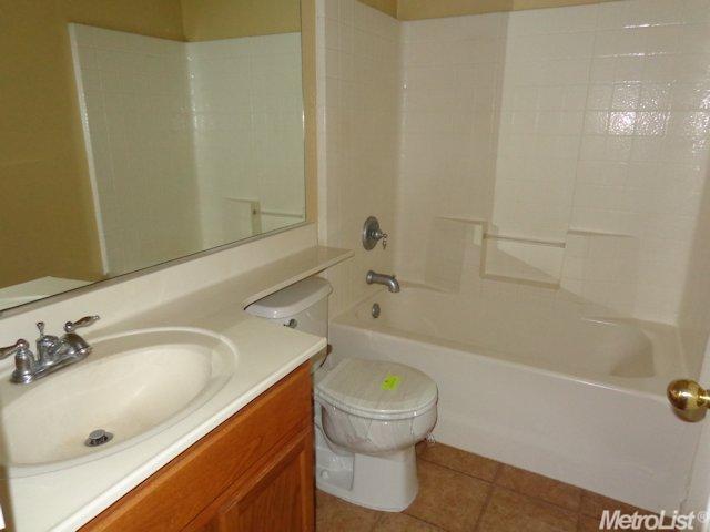 5424 Verbena Ct, Keyes, CA 95328 photo 15