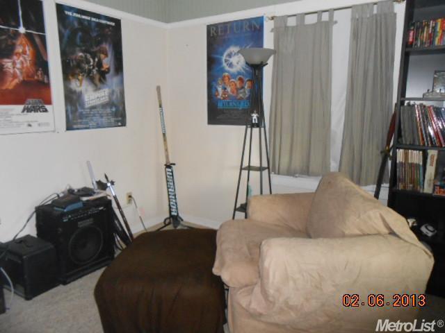 401 E Oak St, Lodi, CA 95240 photo 5