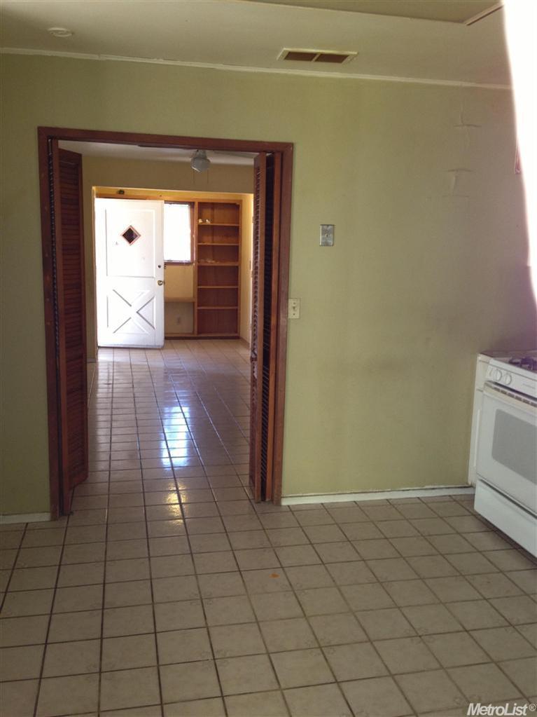 845 W 8th St, Merced, CA 95341 photo 11