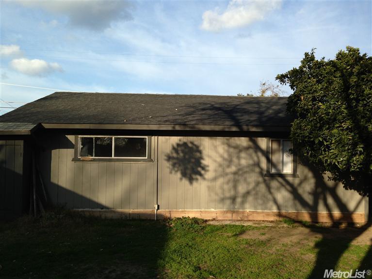 845 W 8th St, Merced, CA 95341 photo 1