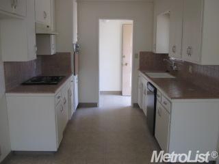 1007 Mason St, Lodi, CA 95242 photo 4