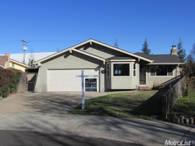 740 Rutledge Dr, Lodi, CA 95242 photo 1