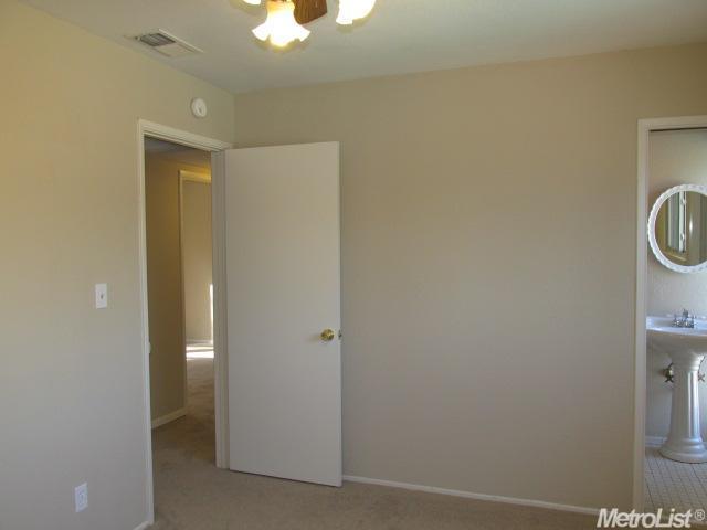 740 Rutledge Dr, Lodi, CA 95242 photo 16