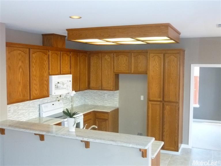 1905 Plum Ln, Tracy, CA 95376 photo 4