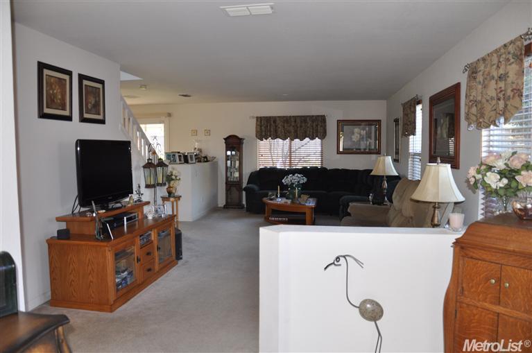 4284 Monhegan Way, Mather, CA 95655 photo 6
