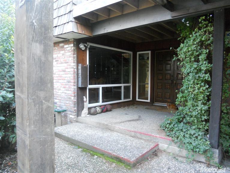 632 Cordova Pl, Davis, CA 95616 photo 2