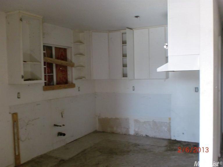 1013 Houser Ln, Modesto, CA 95351 photo 4