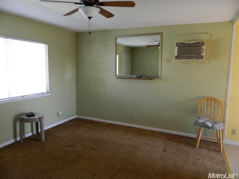 2136 E 11th St, Stockton, CA 95206 photo 2