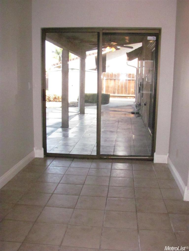 2417 Lavon Ln, Ceres, CA 95307 photo 7