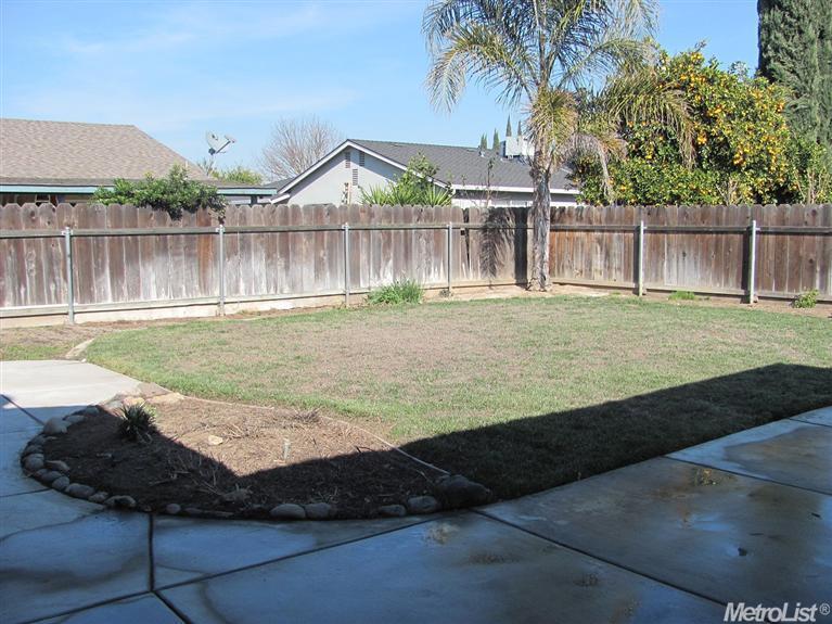 2417 Lavon Ln, Ceres, CA 95307 photo 13
