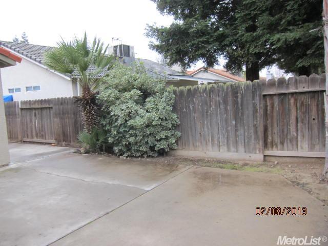 351 Crowley Dr, Turlock, CA 95382 photo 11