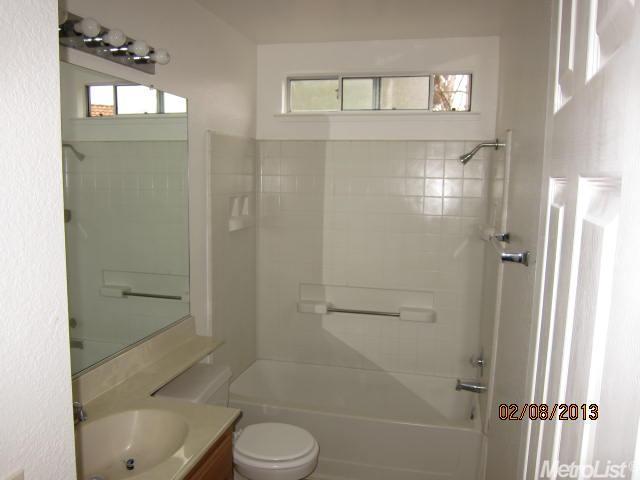 351 Crowley Dr, Turlock, CA 95382 photo 9