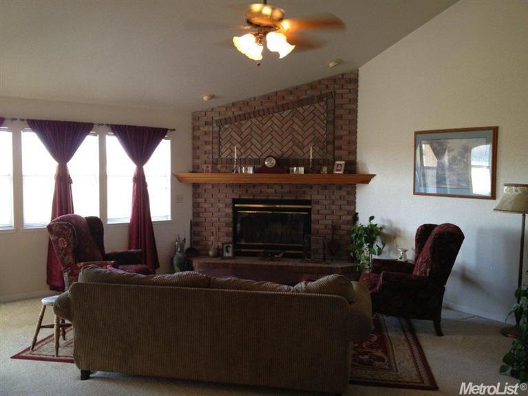 17115 Locust Ave, Patterson, CA 95363 photo 6