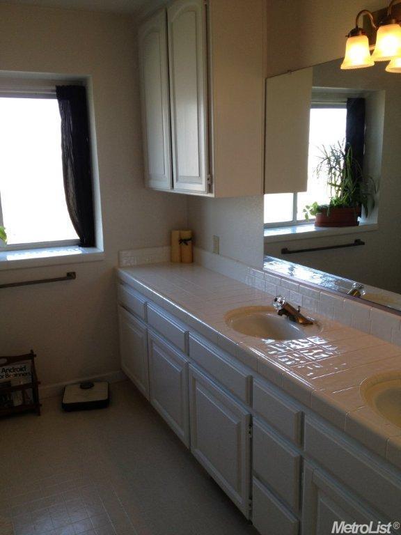17115 Locust Ave, Patterson, CA 95363 photo 22