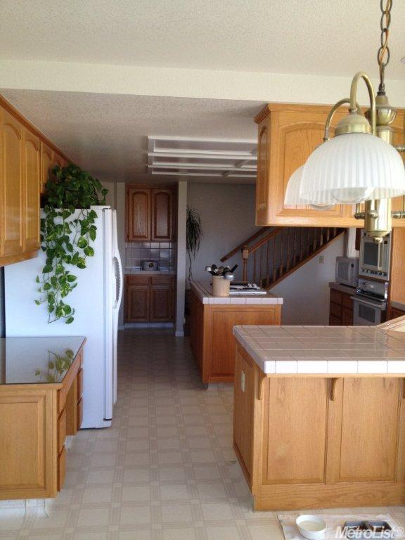 17115 Locust Ave, Patterson, CA 95363 photo 9