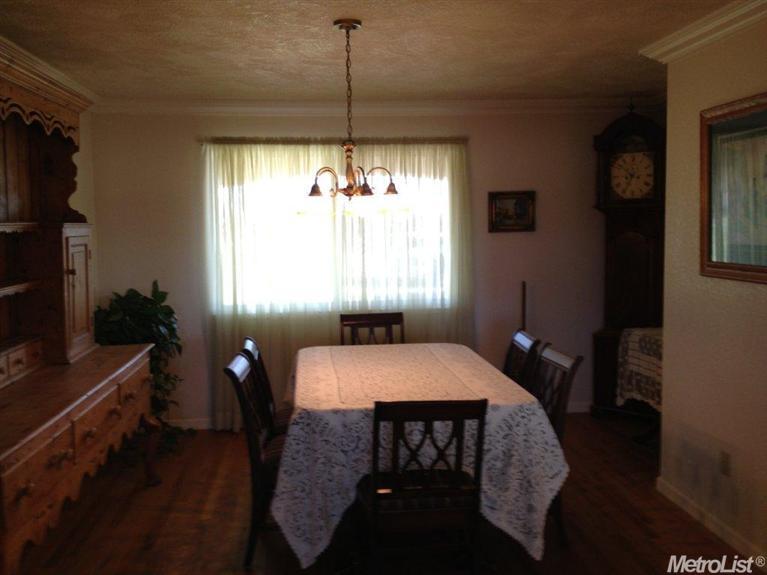 17115 Locust Ave, Patterson, CA 95363 photo 8
