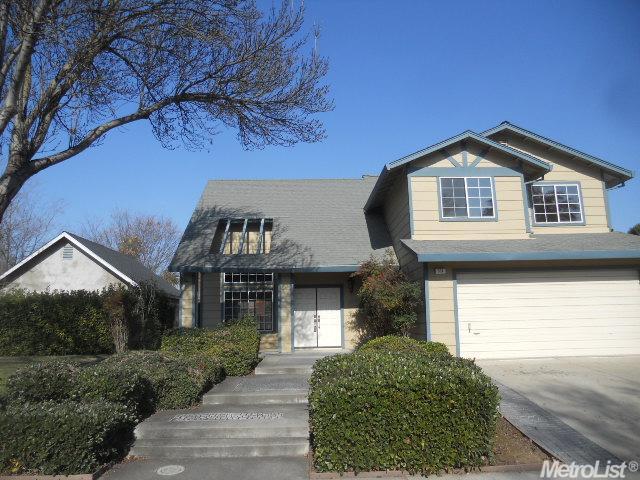 601 Sears Dr, Patterson, CA 95363 photo 1