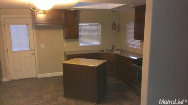822 Elm Ave, Modesto, CA 95351 photo 9