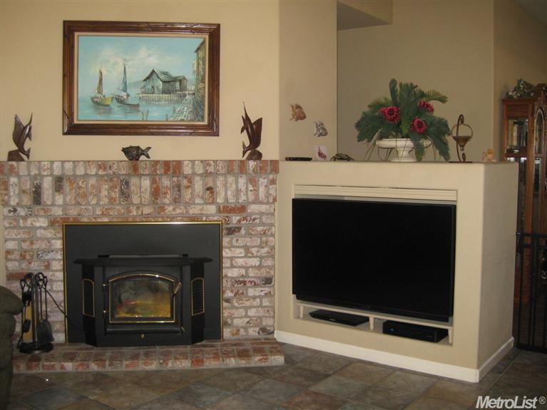 258 Osbourne Ct, Ripon, CA 95366 photo 4