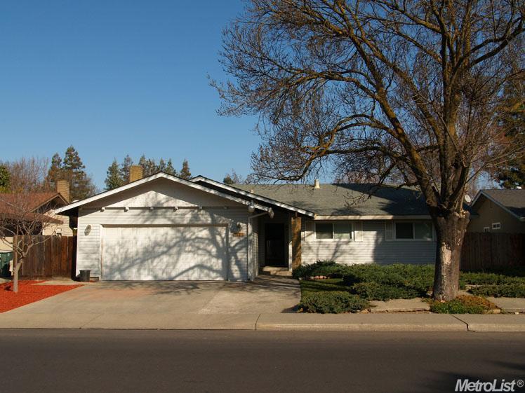 1525 Sylvan Meadows Dr, Modesto, CA 95355 photo 1