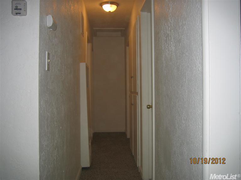 611 Martha St, Manteca, CA 95337 photo 5