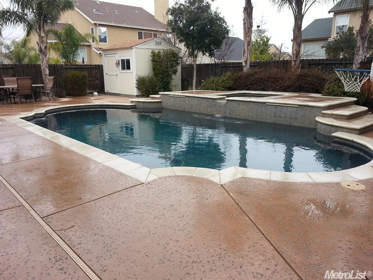 321 De Bord Dr, Tracy, CA 95376 photo 5