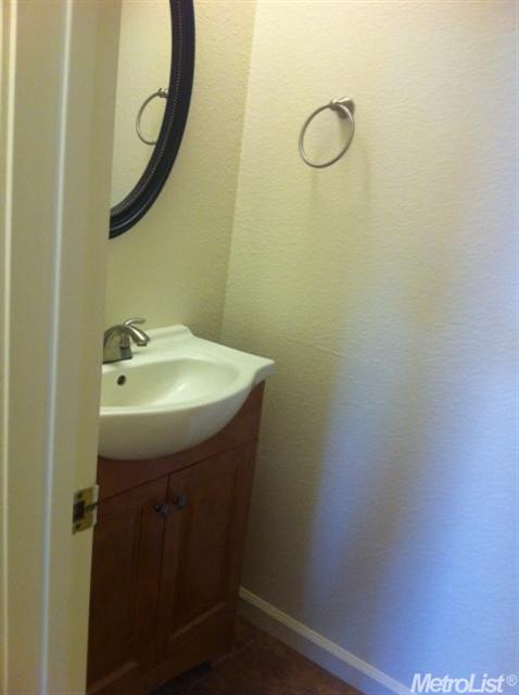 85 S Hickory Ave, Tracy, CA 95376 photo 6