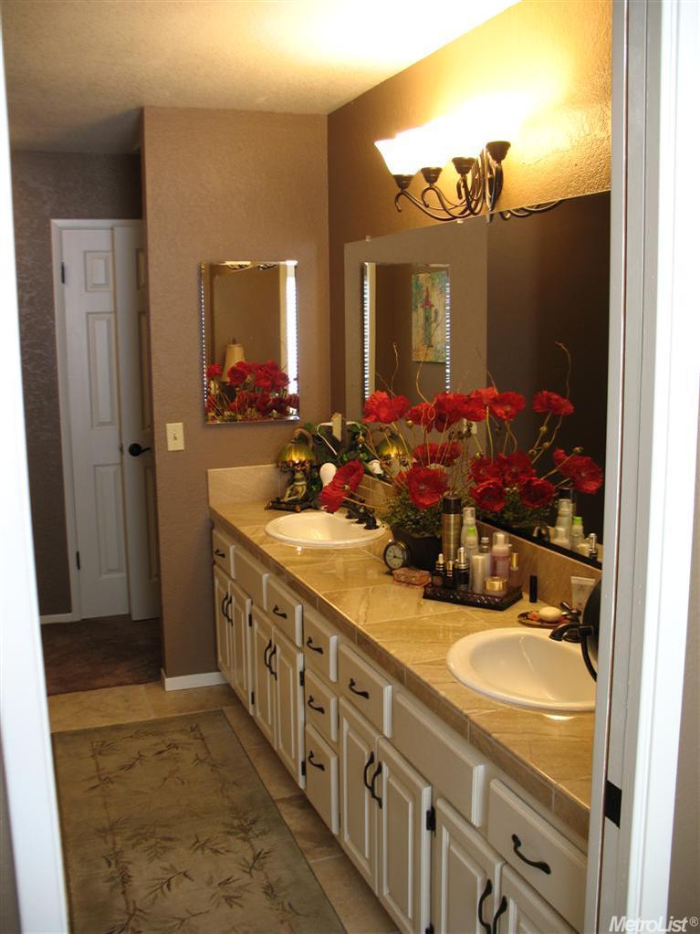7109 Hillcrest Dr, Modesto, CA 95356 photo 7